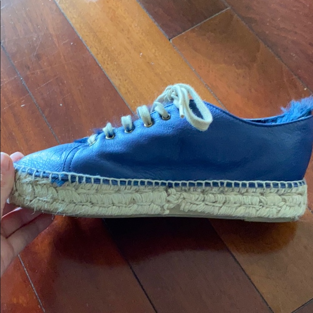 Espadrilles for fall. Amazing!